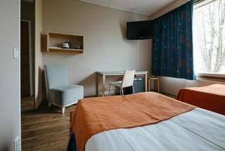 Отель Lapland Hotels Ylläskaltio Экясломполо Двухместный номер с 2 отдельными кроватями и сауной-1
